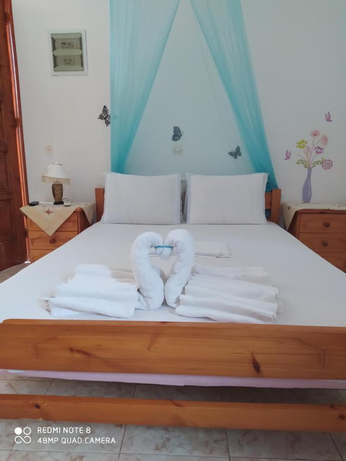 Maria Charalampaki Studios Skyros Luaran gambar
