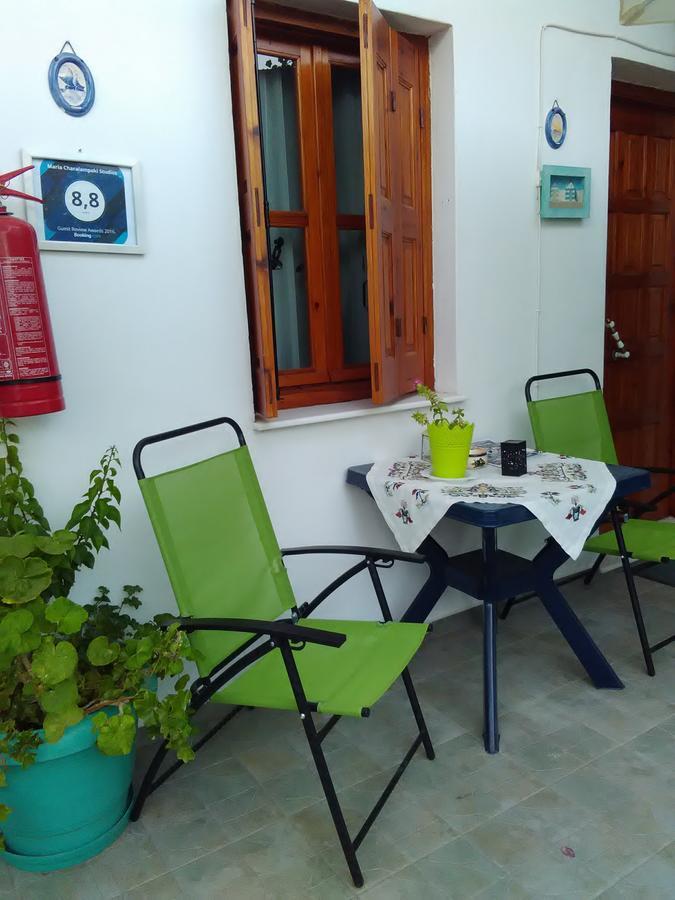 Maria Charalampaki Studios Skyros Luaran gambar