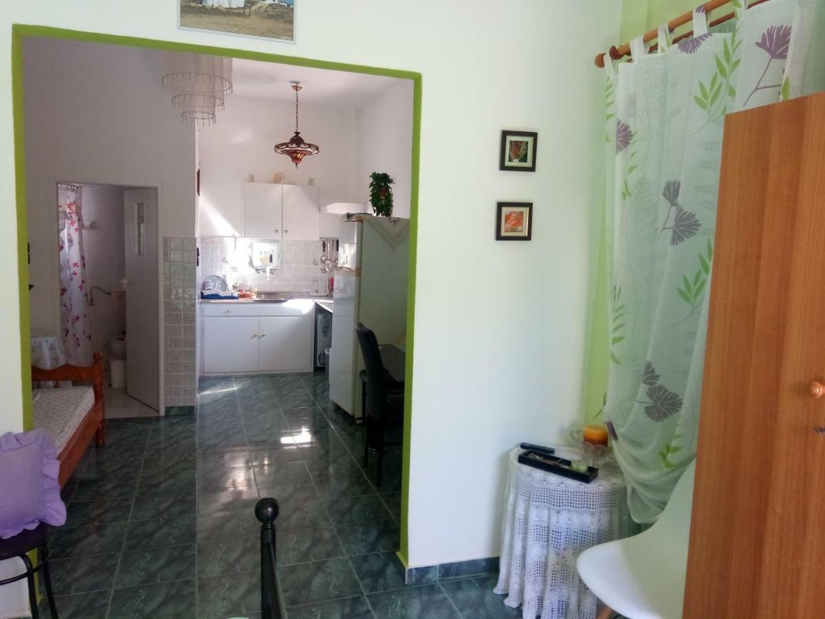 Maria Charalampaki Studios Skyros Luaran gambar
